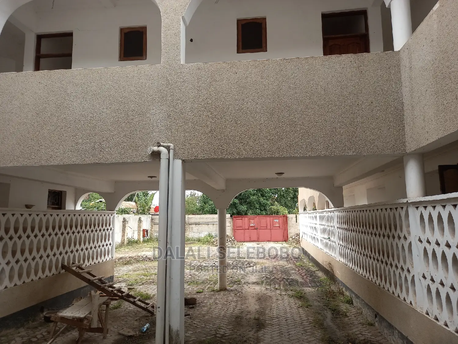 18bedrooms All Master at Tegeta Sale 