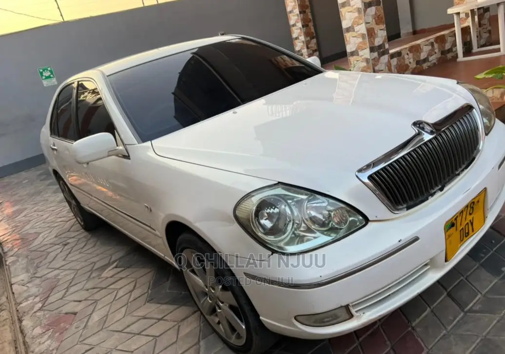 Toyota Brevis 2003 Pearl