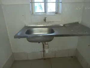 1bdrm Penthouse in Kimara Baruti for Rent