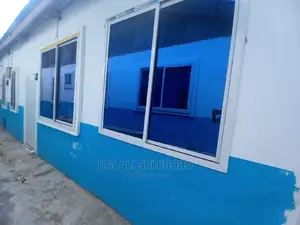 1bdrm Penthouse in Kimara Baruti for Rent