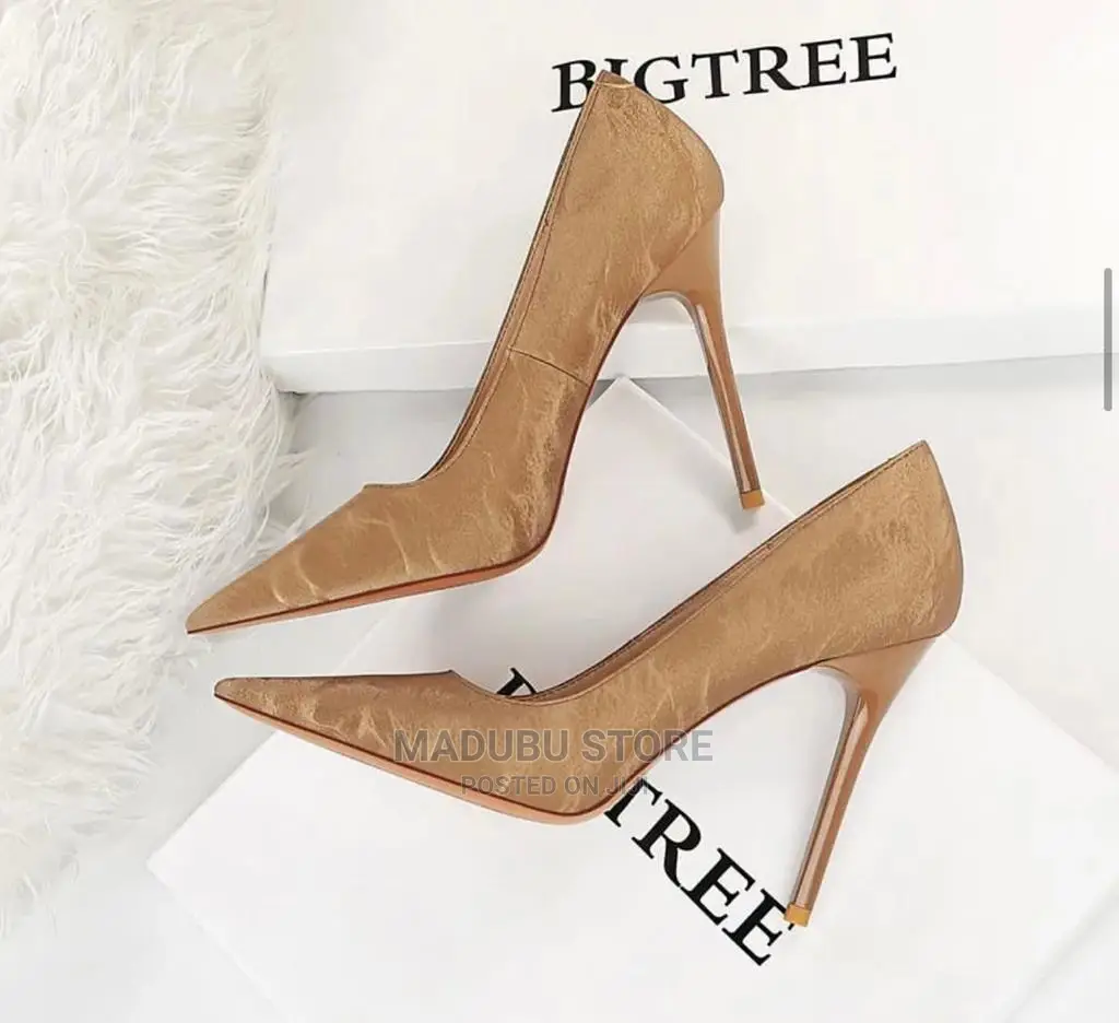 Women's Pumps