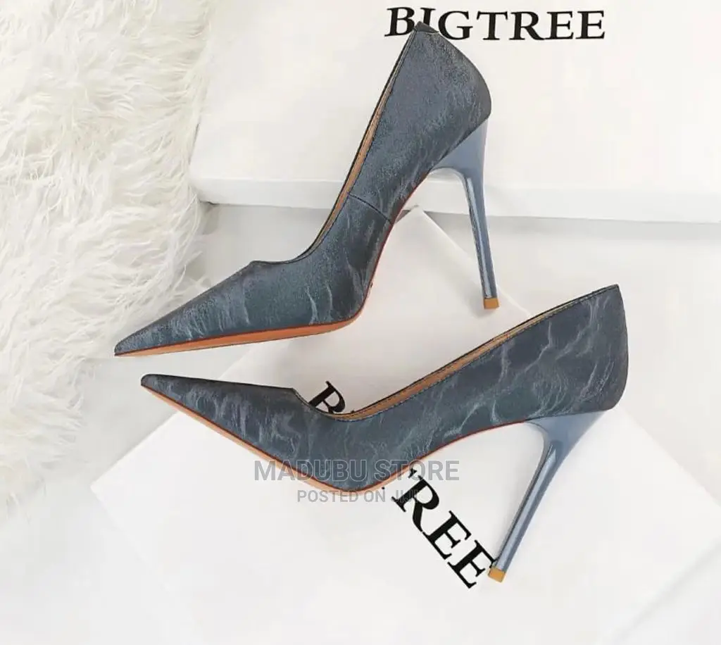 Women's Pumps