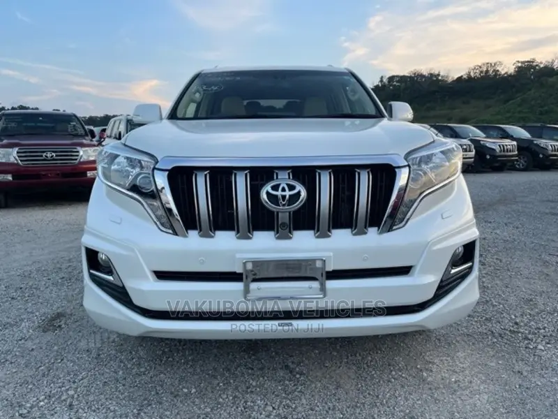 Toyota Land Cruiser Prado 2015 Pearl