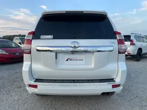 Toyota Land Cruiser Prado 2015 Pearl