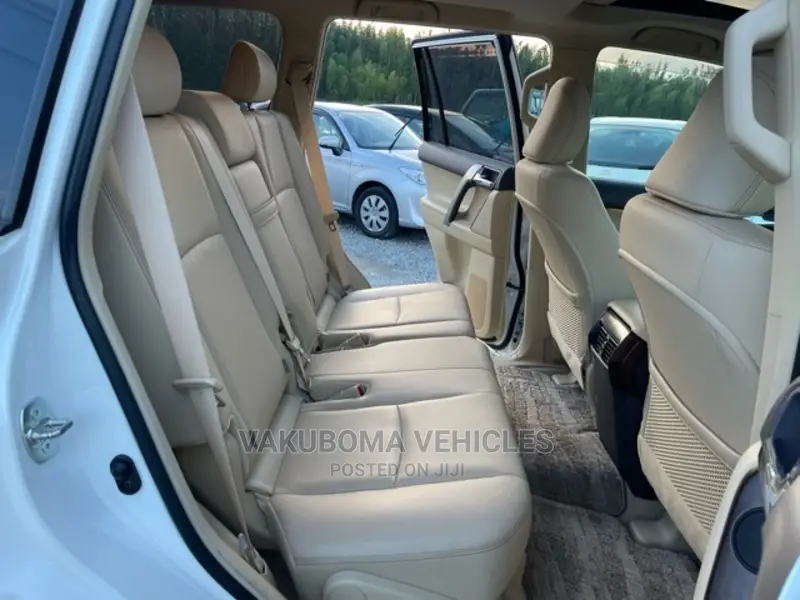 Toyota Land Cruiser Prado 2015 Pearl
