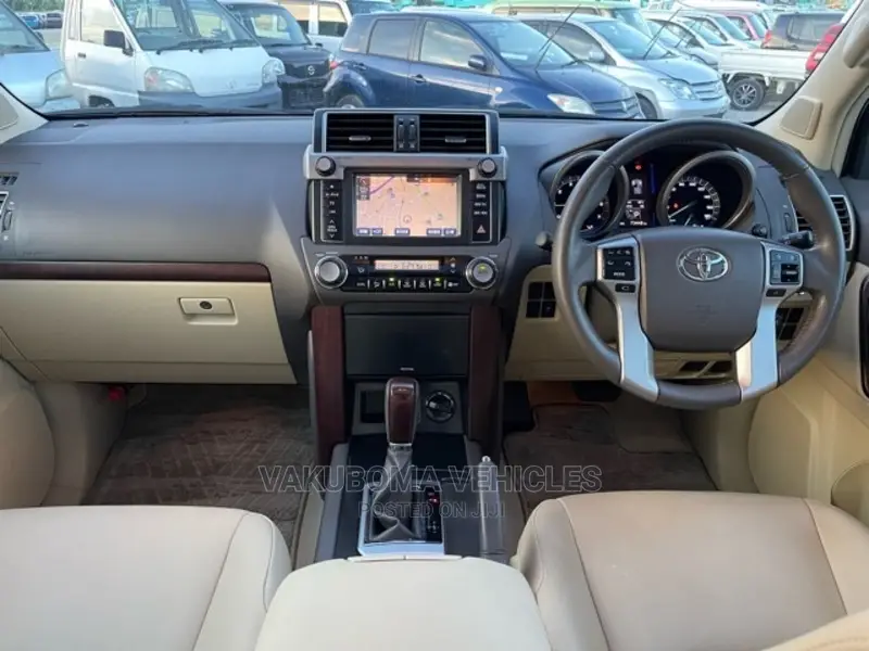 Toyota Land Cruiser Prado 2015 Pearl