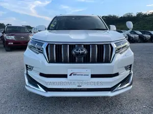 Toyota Land Cruiser Prado 2017 Pearl