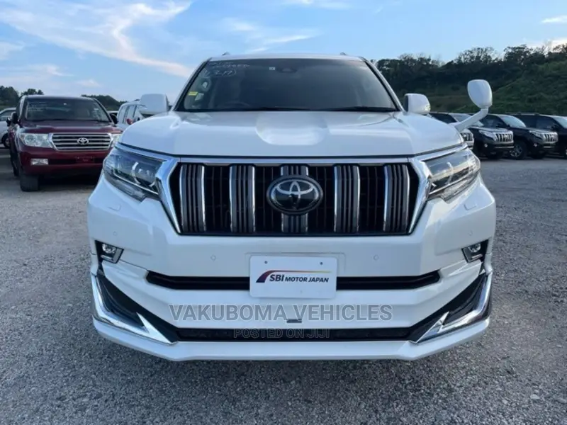 Toyota Land Cruiser Prado 2017 Pearl
