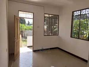 1bdrm Shared Apartment in Kimara for Rent