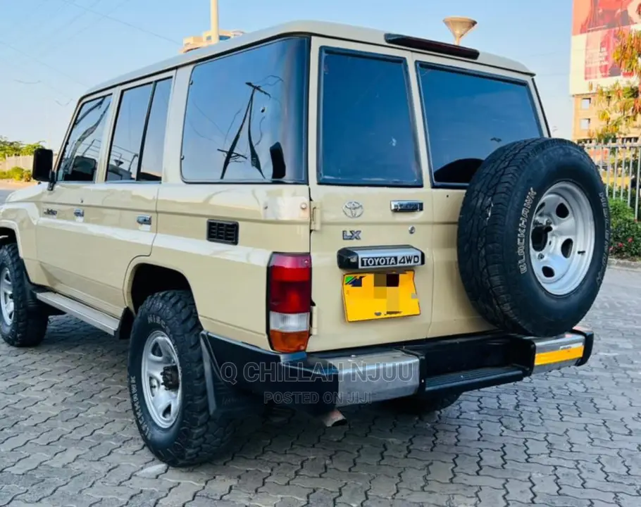 Toyota Land Cruiser 2006