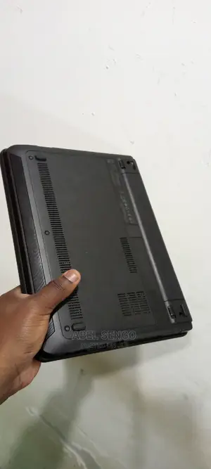 Laptop Lenovo ThinkPad X131e 4GB Intel Core I3 HDD 320GB