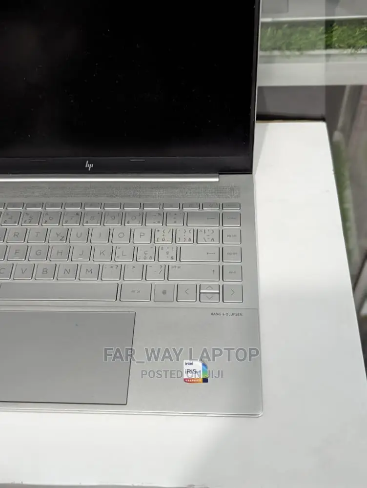 New Laptop HP Envy 14t 16GB Intel Core I5 SSD 512GB