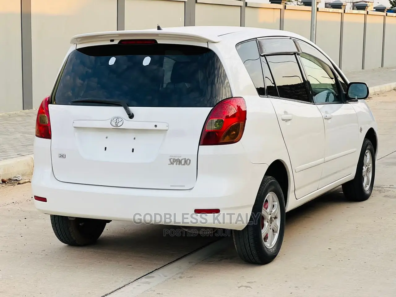 Toyota Corolla Spacio 2003 White