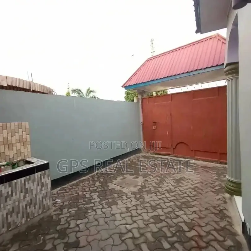3bdrm House in Dovya Chamazi, Temeke for Sale