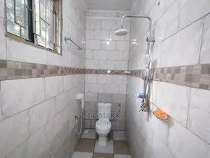 3bdrm House in Markreal Estate, Kimara for Sale