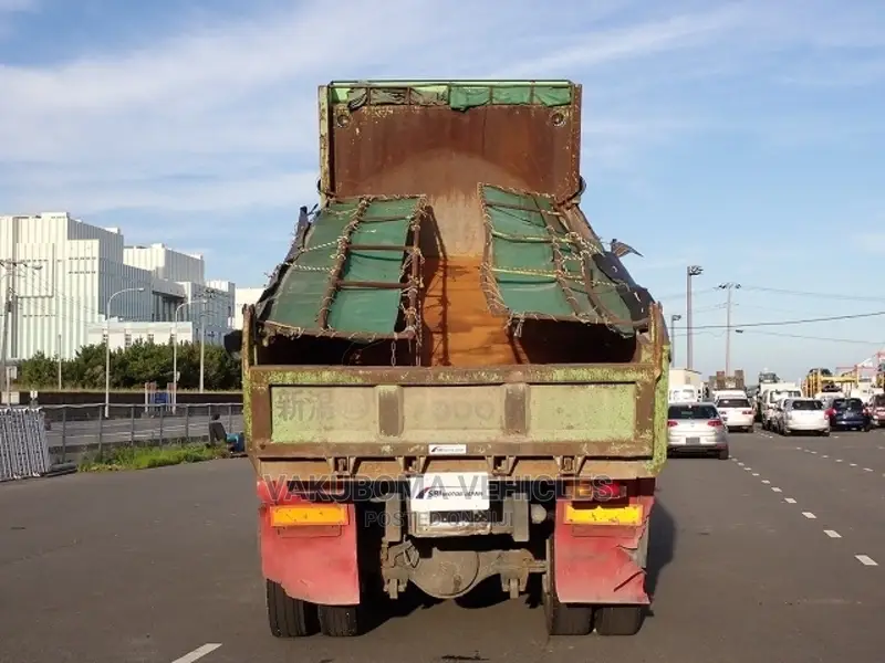 Mitsubishi Fuso Super Great