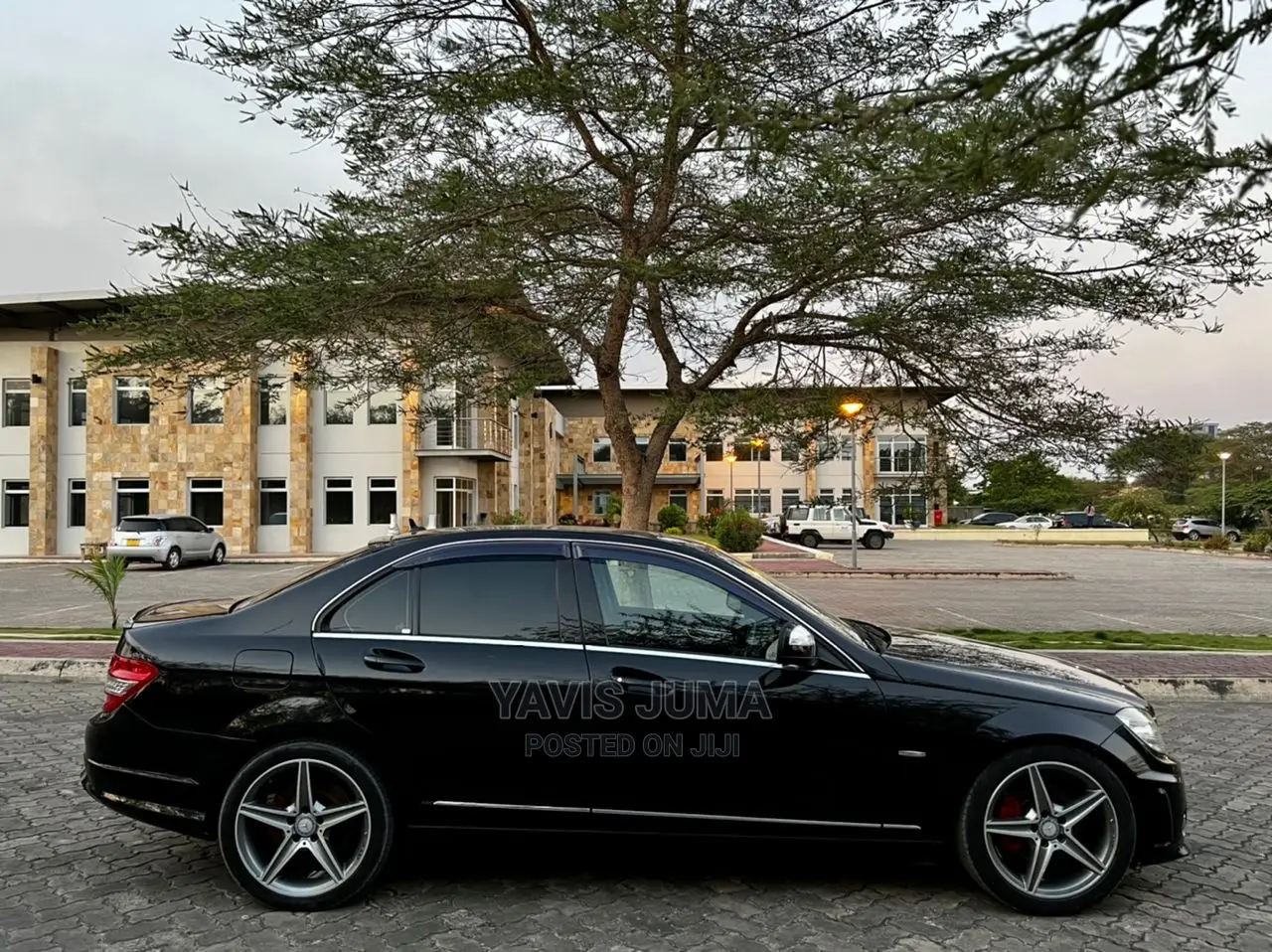 Mercedes-Benz C-Class 2008 Black