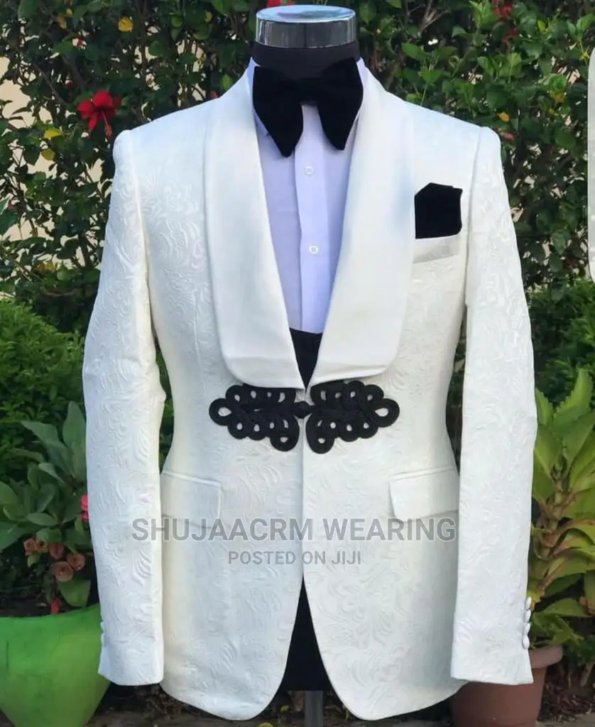 Fashioned Men's Suits