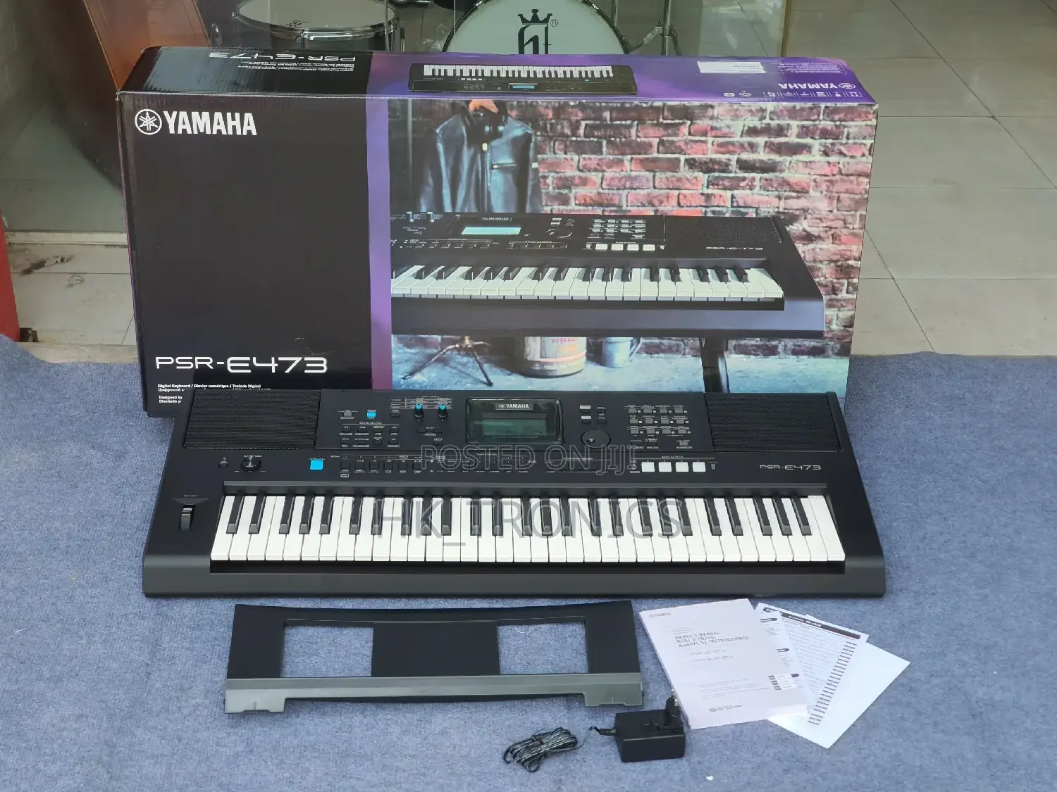 Yamaha PSR E473