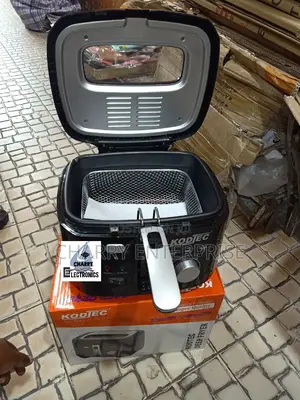🪵Deep Fryer 
1800w
, 2.5l