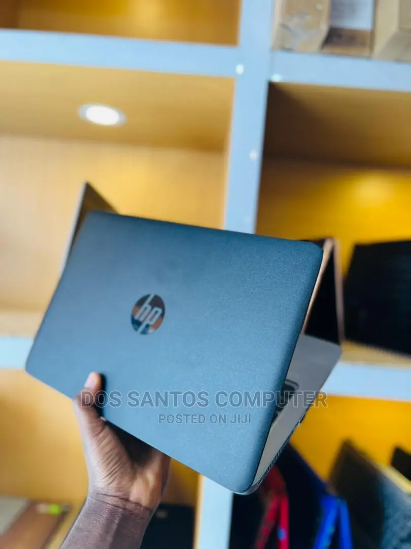 Laptop HP EliteBook 820 G3 4GB Intel Core I5 SSD 256GB