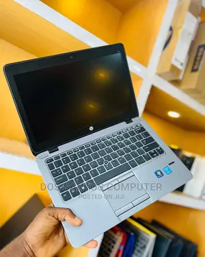 Laptop HP EliteBook 820 G3 4GB Intel Core I5 SSD 256GB