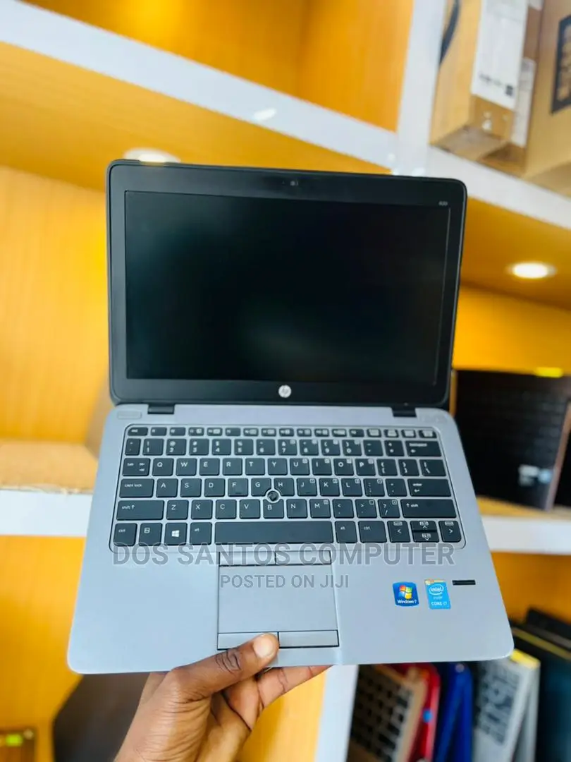 Laptop HP EliteBook 820 G3 4GB Intel Core I5 SSD 256GB