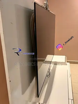 Samsung 65-Inch Class Qled Uhd
