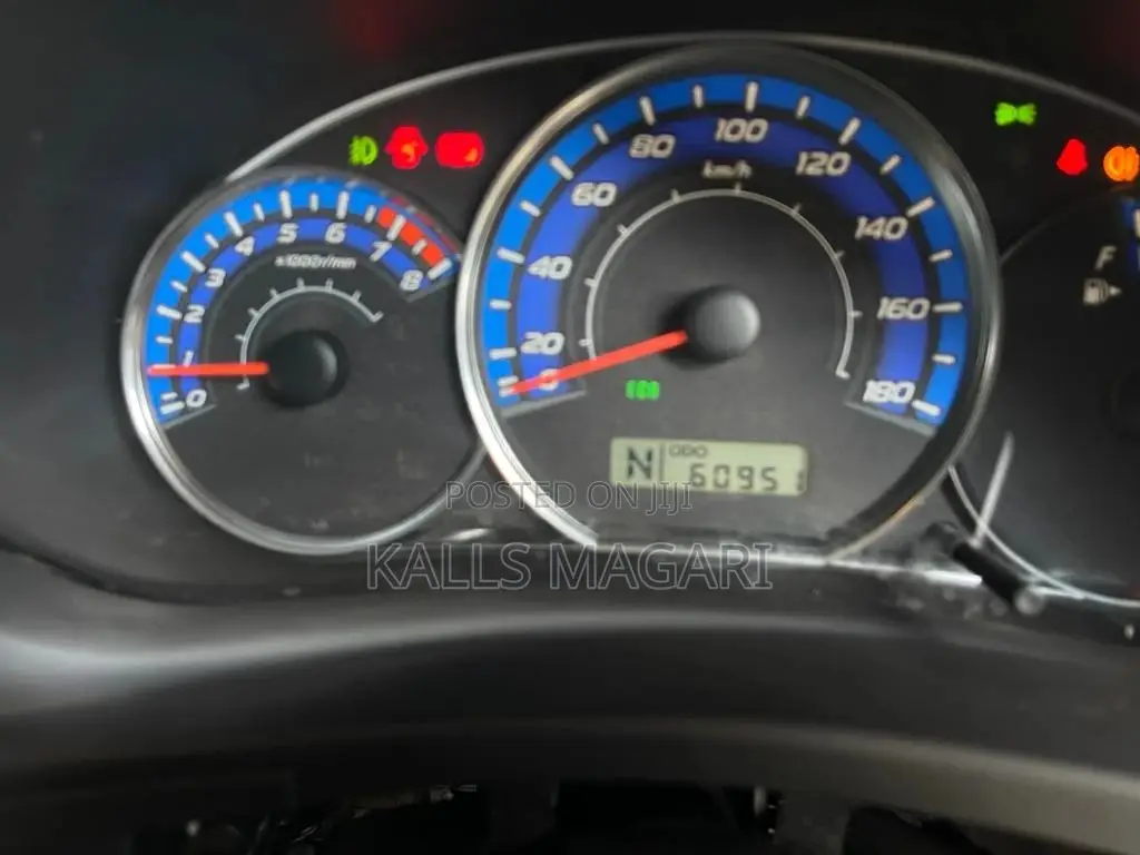 Subaru Forester 2011 Silver