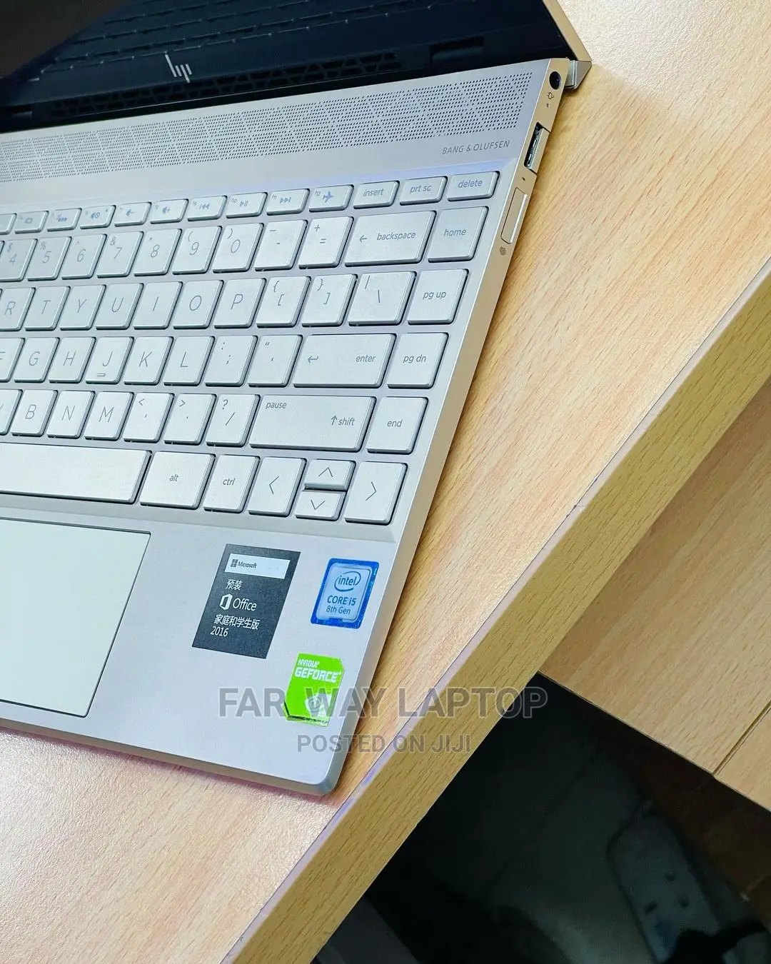 New Laptop HP Envy 14 8GB Intel Core I5 SSD 256GB