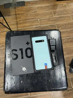 Photo - New Samsung Galaxy S10 Plus 128 GB Blue