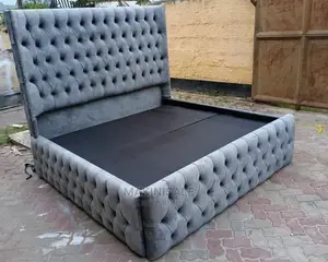 Kitanda Kizuri Sana Cha Sofa Simple