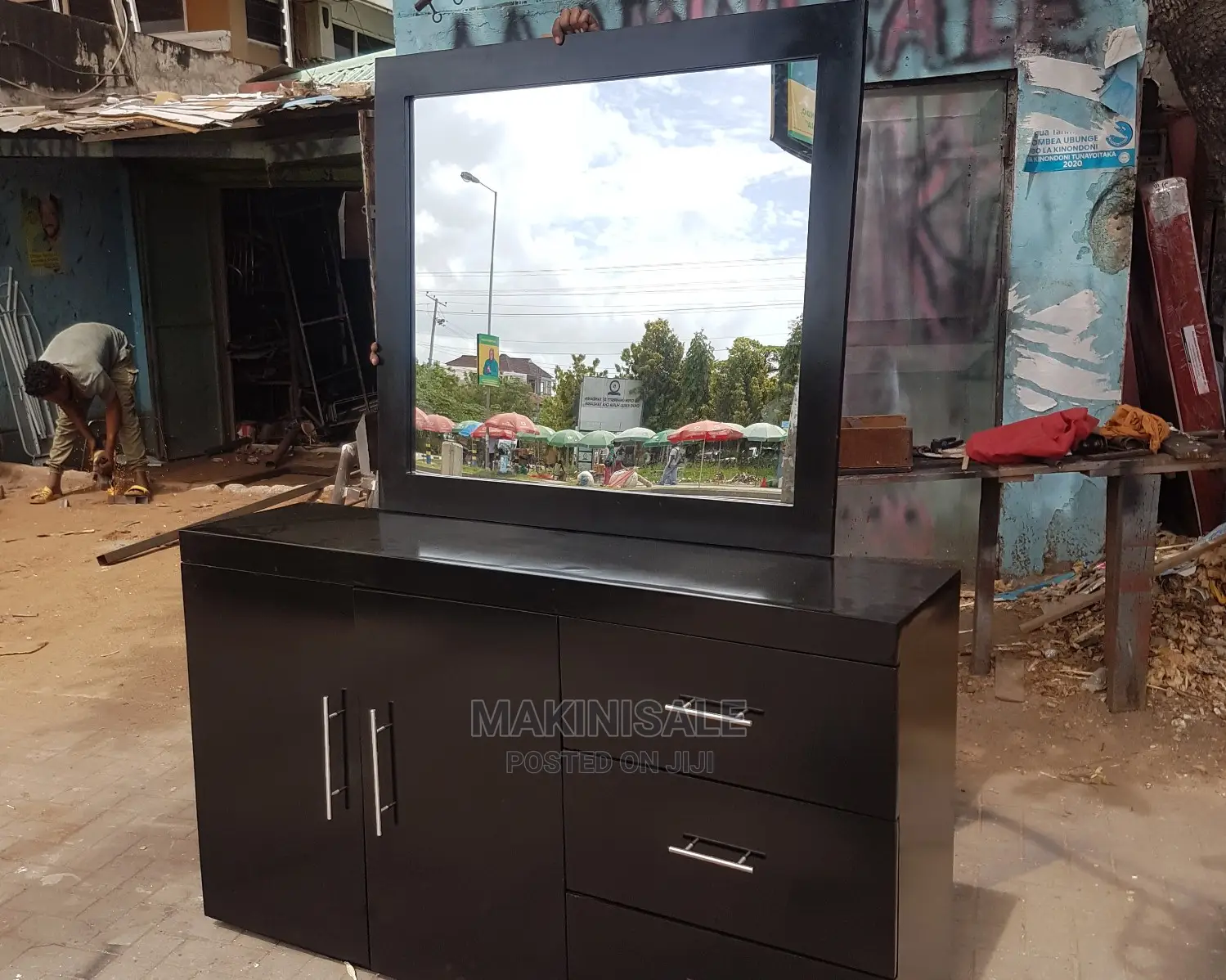Dressing Table Nzuri Sana Simple