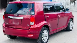 Toyota Corolla Rumion 2008 Red