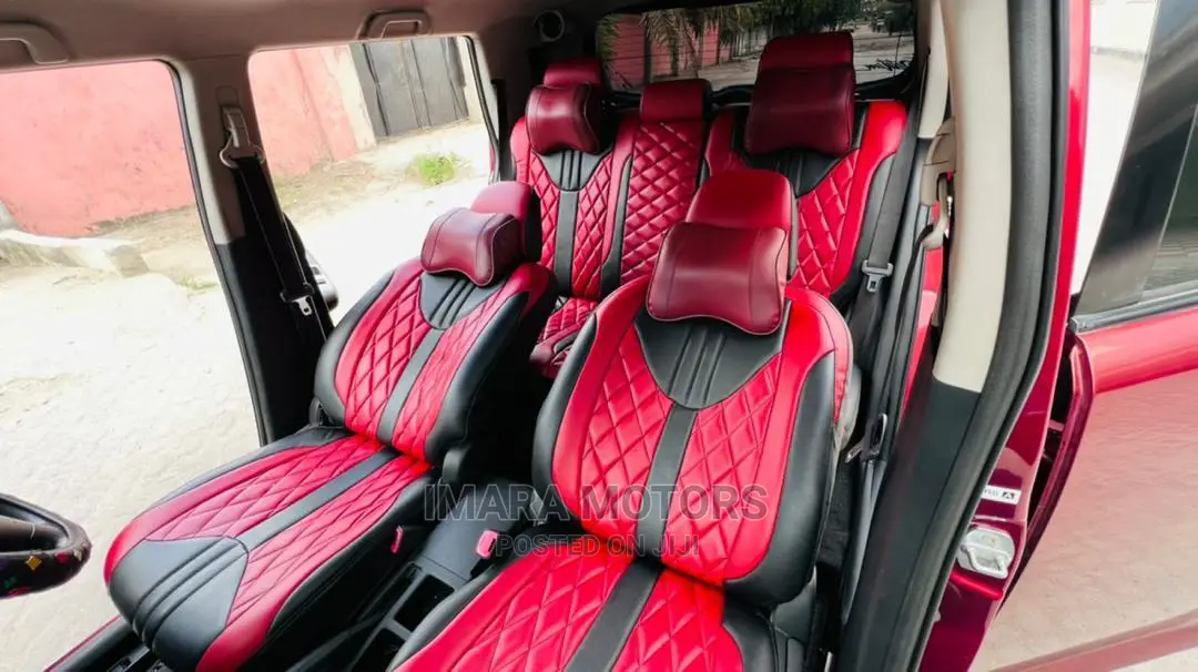 Toyota Corolla Rumion 2008 Red