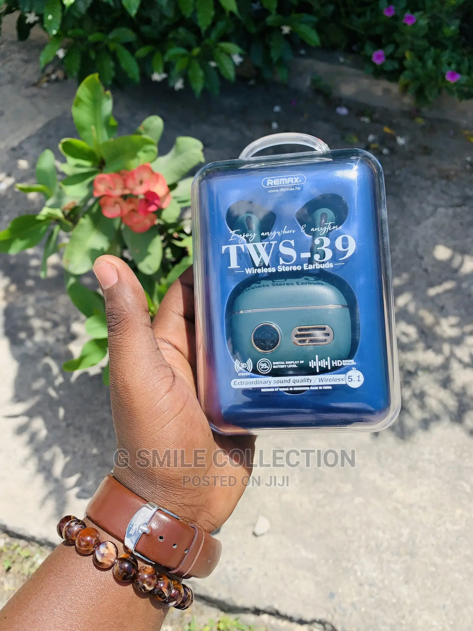Remax Tws-39