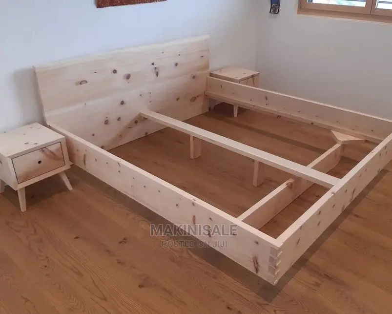 Kitanda Kizuri Sana Mpodo Wood 5x6