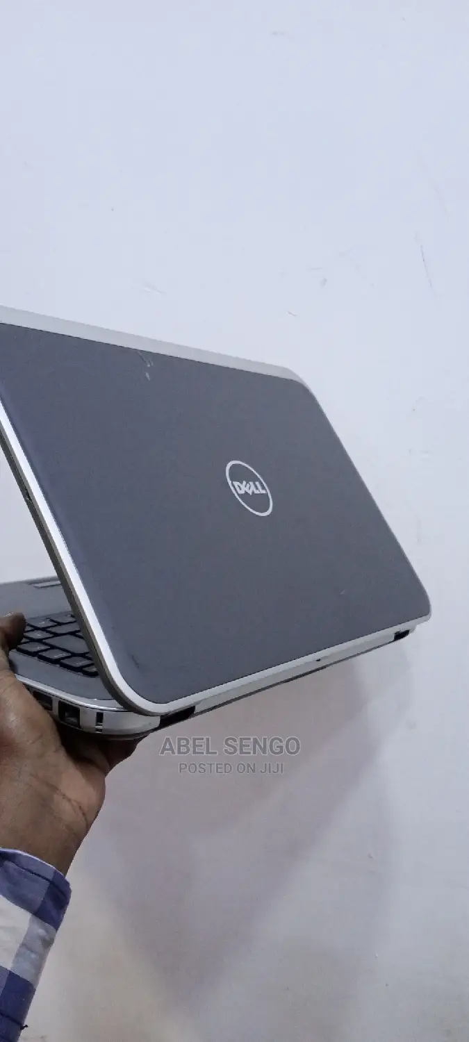 Laptop Dell Inspiron 1525 4GB Intel Core I5 HDD 500GB