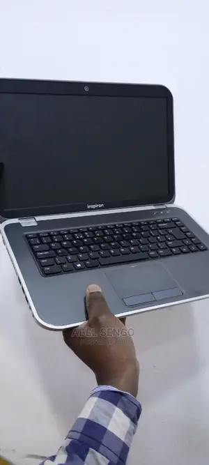 Laptop Dell Inspiron 1525 4GB Intel Core I5 HDD 500GB