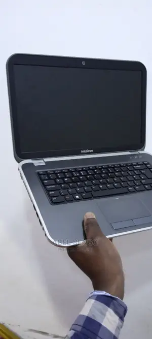 Laptop Dell Inspiron 1525 4GB Intel Core I5 HDD 500GB