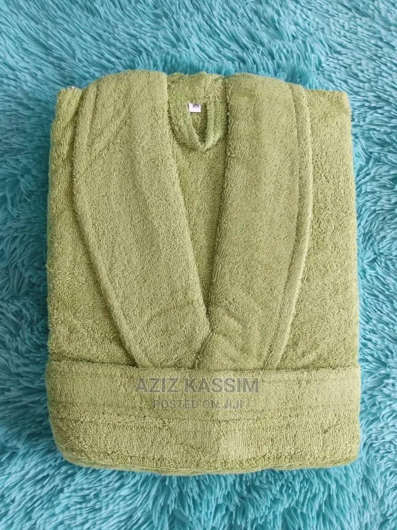 BATHROBE(Taulo Za Kuvaa)