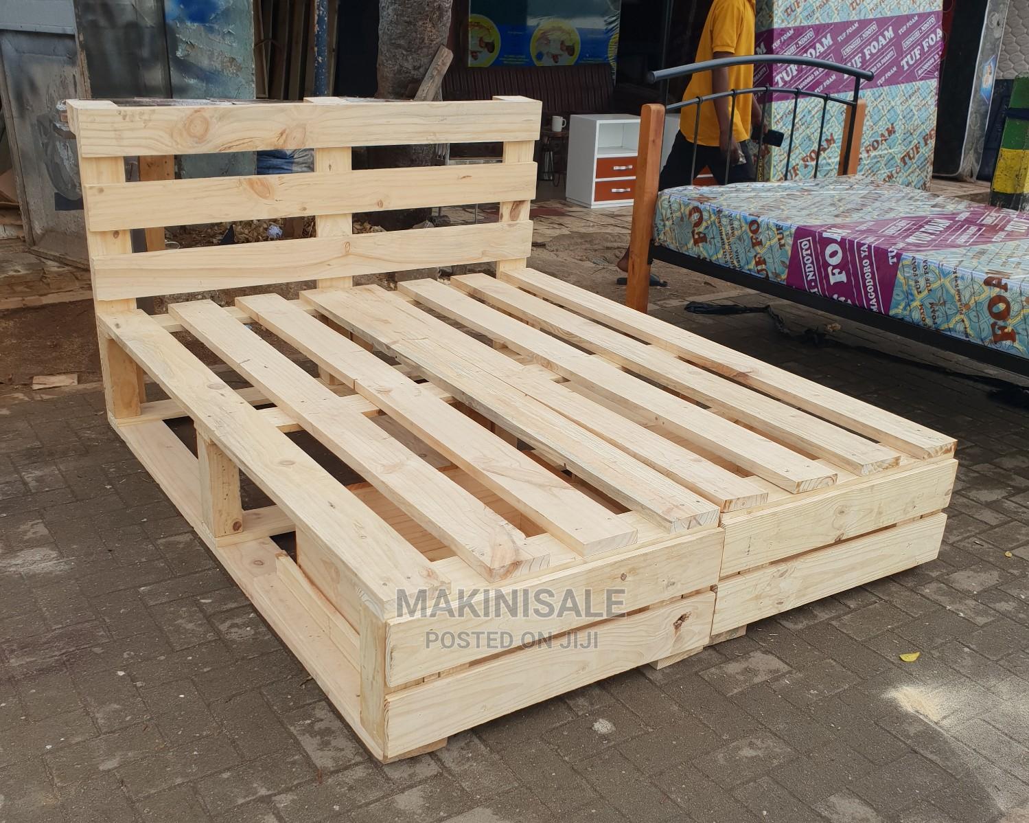 Kitanda Kizuri Cha Pallet in Kinondoni Furniture, David Serafini