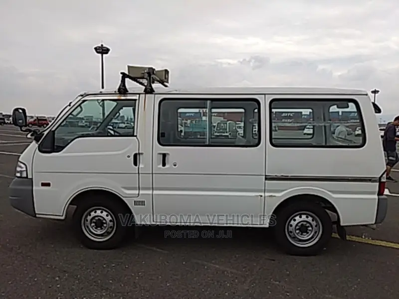 Nissan Vanette 2007 White