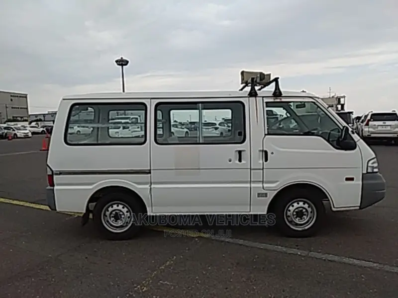 Nissan Vanette 2007 White