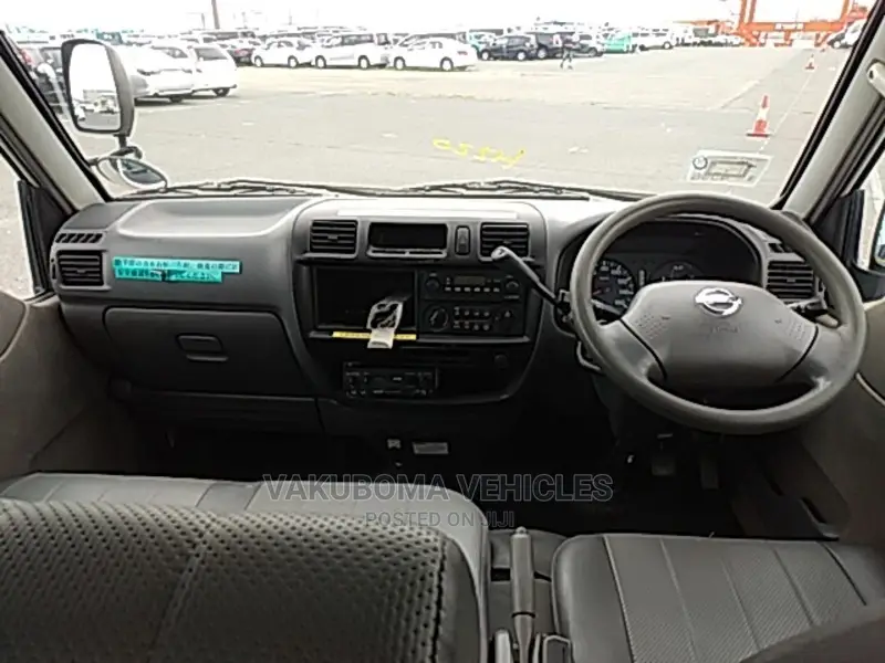 Nissan Vanette 2007 White