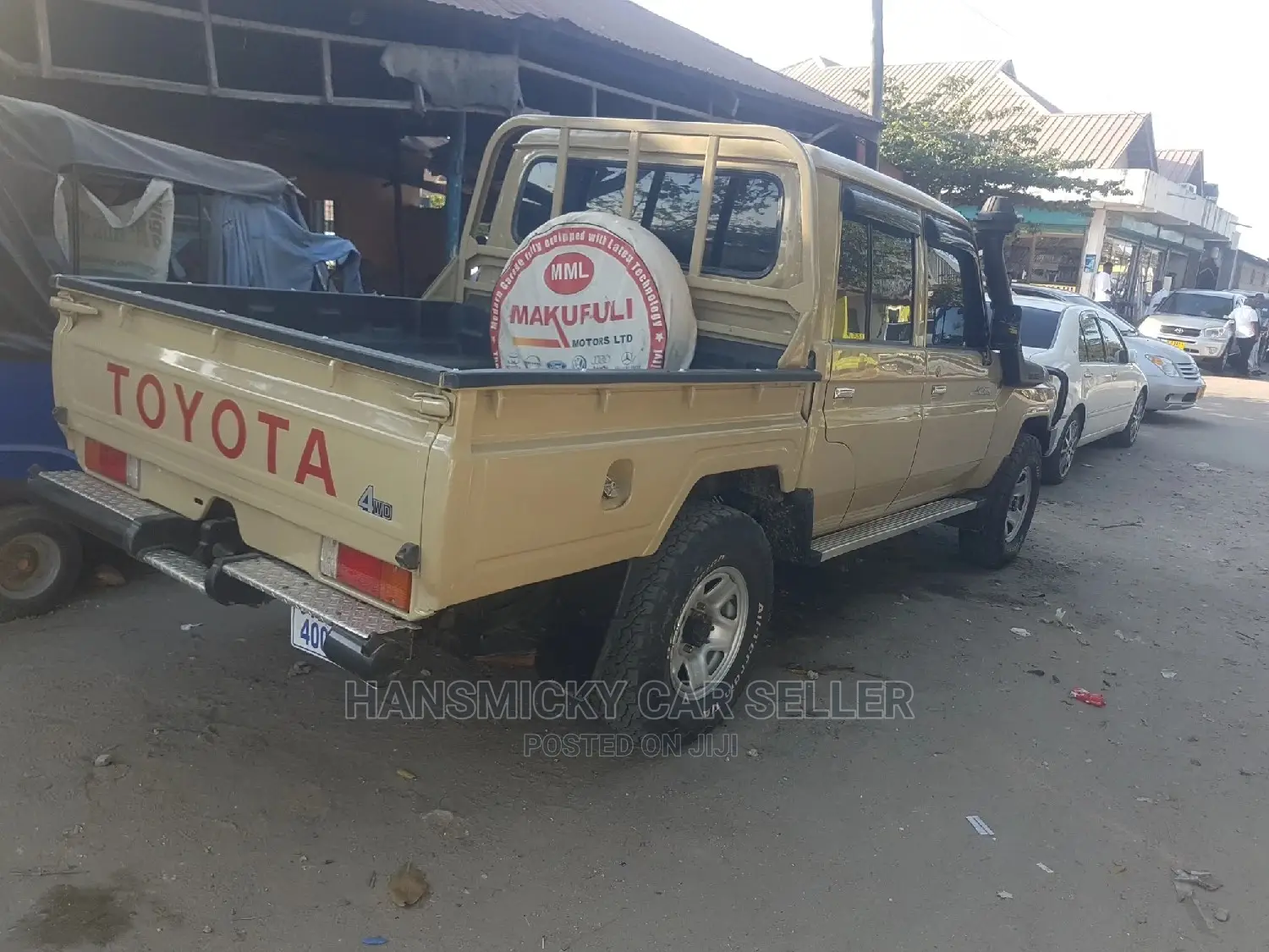 Toyota Land Cruiser 2015 Gold