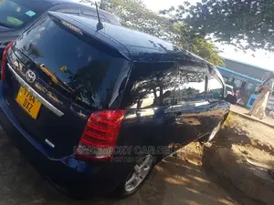Toyota Wish 2010 Blue