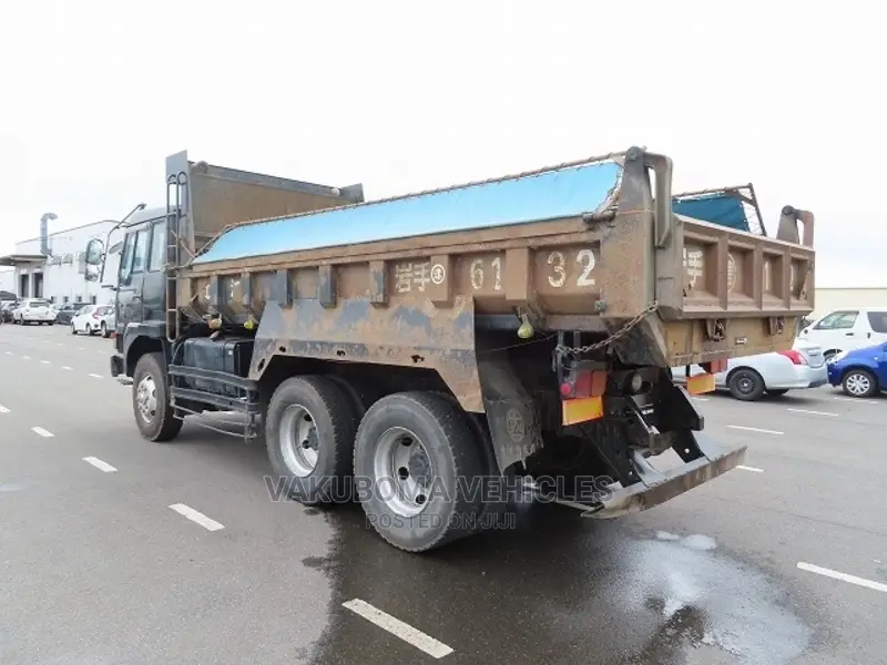 Mitsubishi Fuso Super