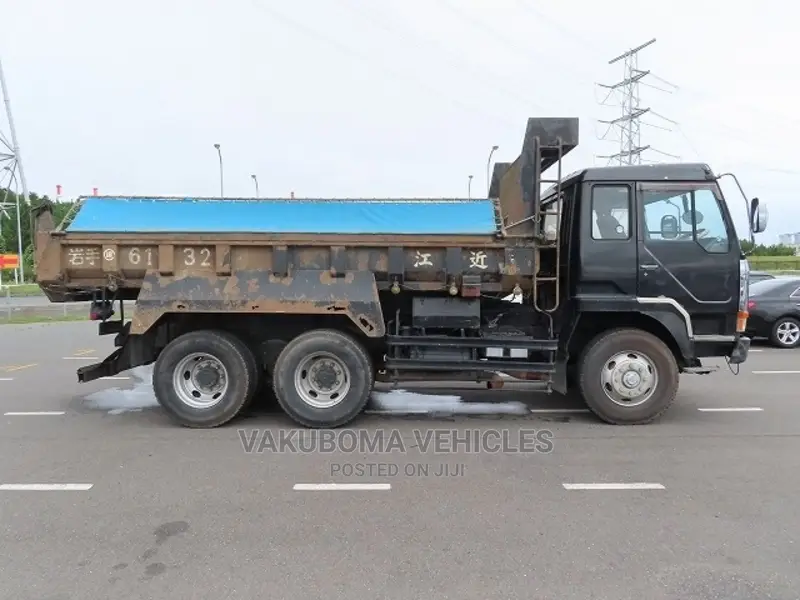 Mitsubishi Fuso Super