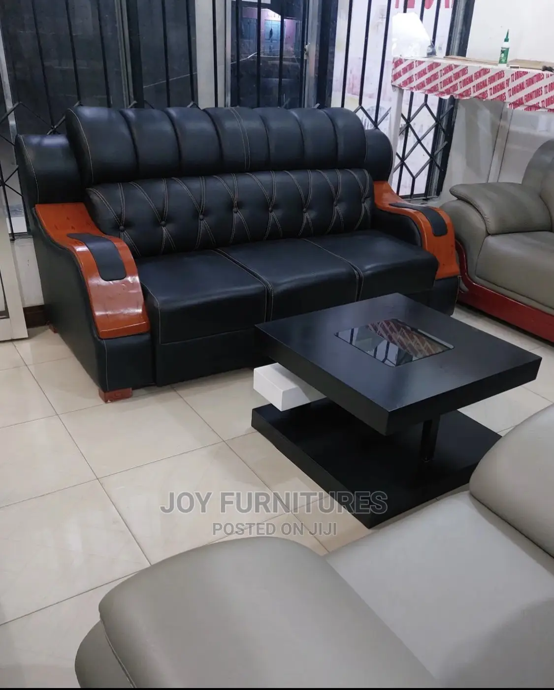 NEW Tamper Sofa Design
